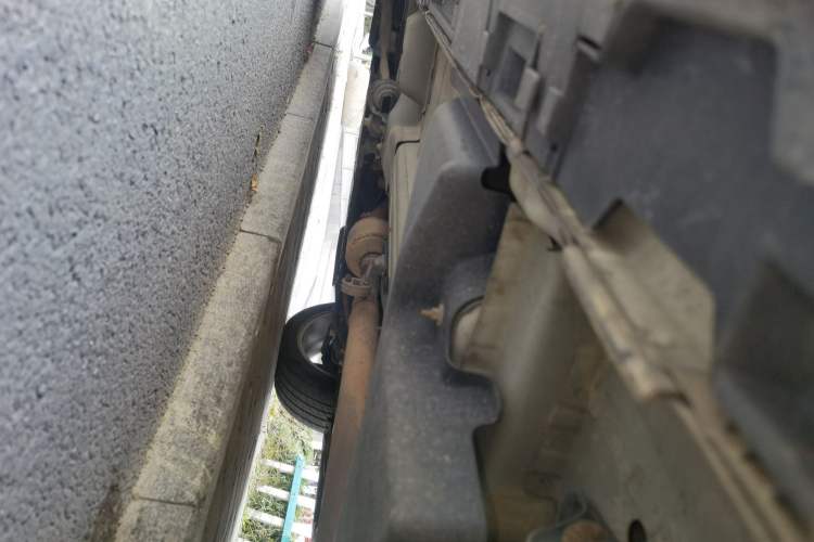 Used Land Rover Range Evoque 2013 2.0T 3-Door Ignite Edition Chassis Rear Left