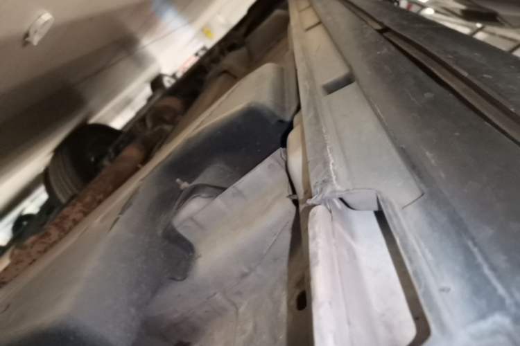 Used Land Rover Range Evoque 2013 2.0T 5-Door YAOZHI Edition Chassis Rear Left