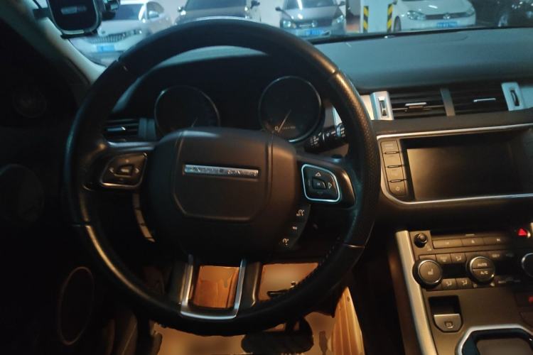 Used Land Rover Range Evoque 2013 2.0T 5-Door Ignite Edition Driver Seat