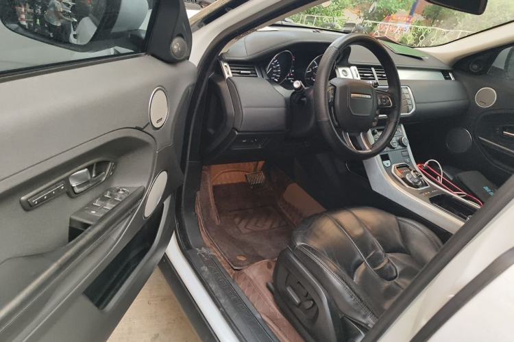 Used Land Rover Range Evoque 2013 2.0T 5-Door Yaozhen Edition Driver Seat