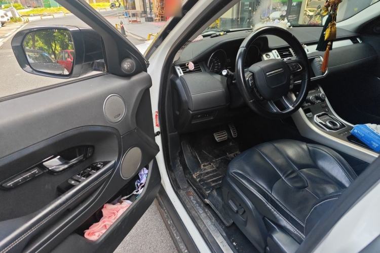 Used Land Rover Range Evoque 2013 2.0T 5-Door Ignite Edition Driver Seat