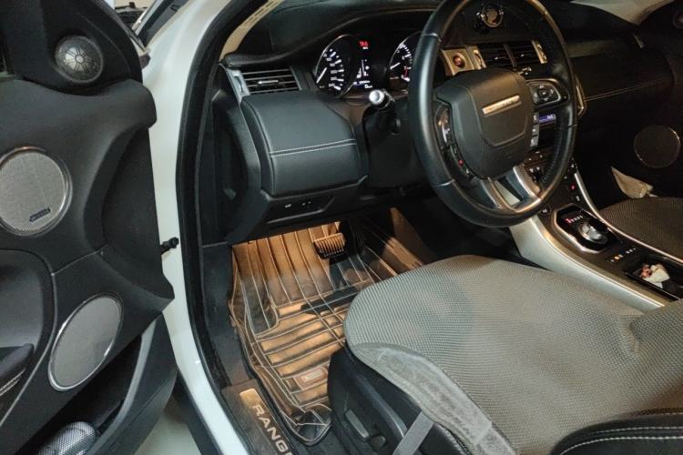 Used Land Rover Range Evoque 2013 2.0T 5-Door Ignite Edition Driver Seat
