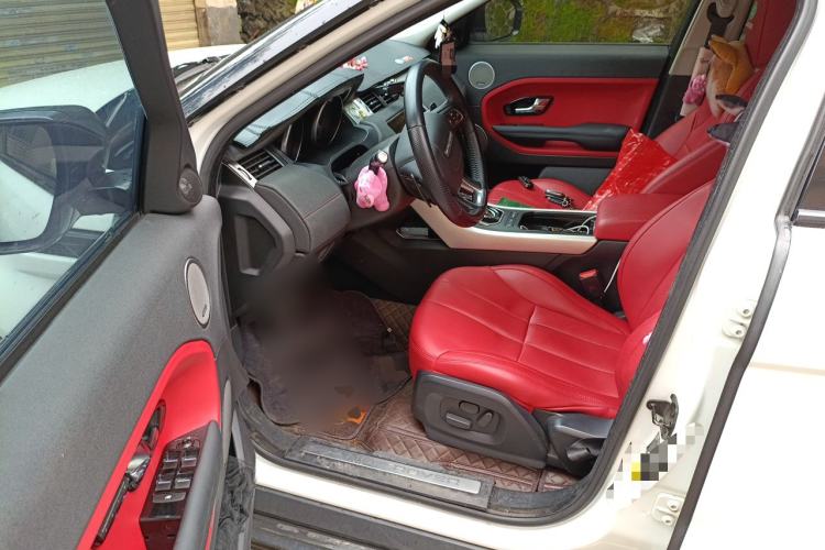 Used Land Rover Range Evoque 2013 2.0T 5-Door Ignite Edition Driver Seat