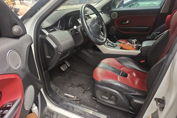 Used Land Rover Range Evoque 2013 2.0T 5-Door Ignite Edition Driver Seat