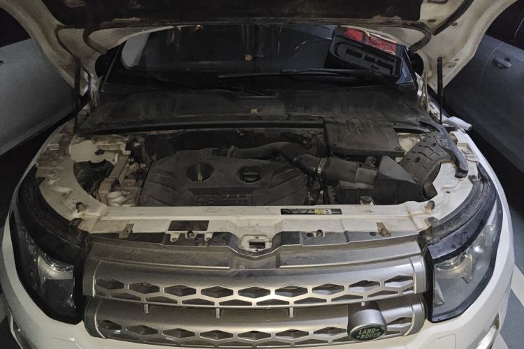 Used Land Rover Range Evoque 2013 2.0T 5-Door Yaozhen Edition Engine Bay