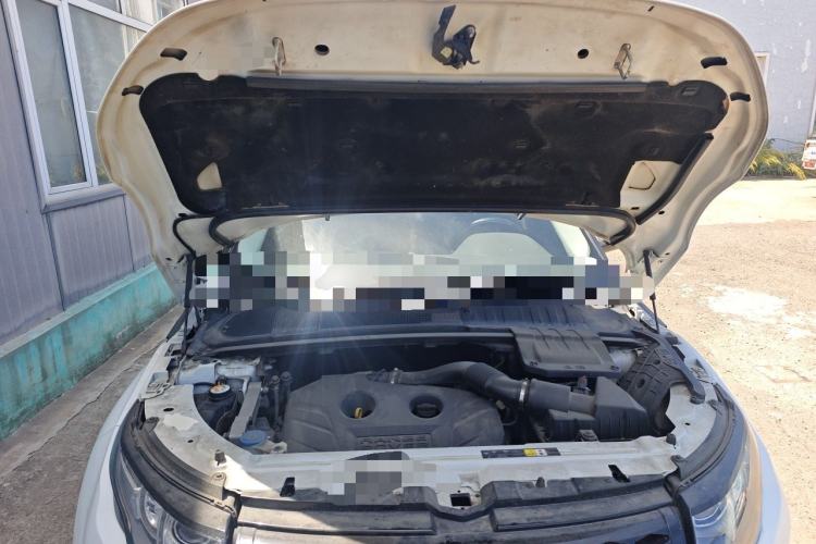 Used Land Rover Range Evoque 2013 2.0T 5-Door Ignite Edition Engine Bay