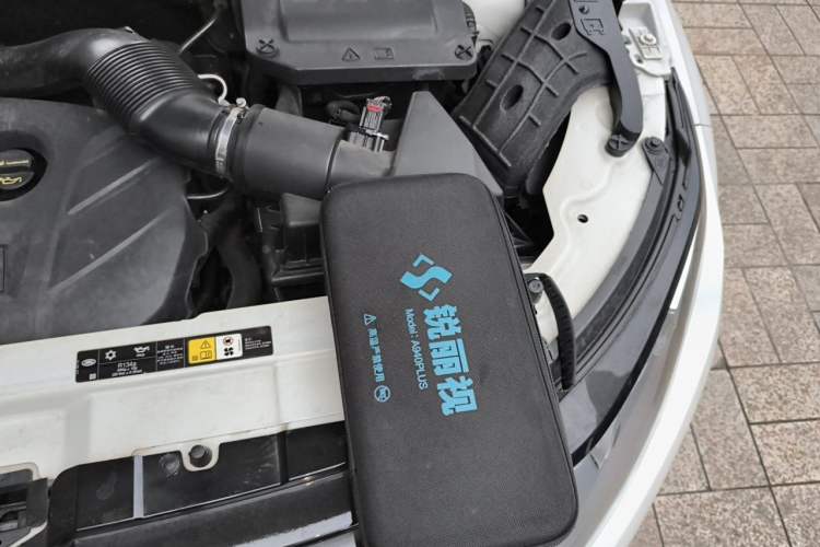 Used Land Rover Range Evoque 2013 2.0T 5-Door Ignite Edition Engine Bay Left