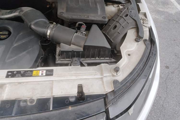 Used Land Rover Range Evoque 2013 2.0T 5-Door Ignite Edition Engine Bay Left