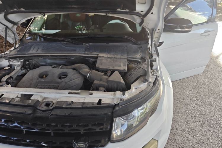 Used Land Rover Range Evoque 2013 2.0T 5-Door Ignite Edition Engine Bay Left