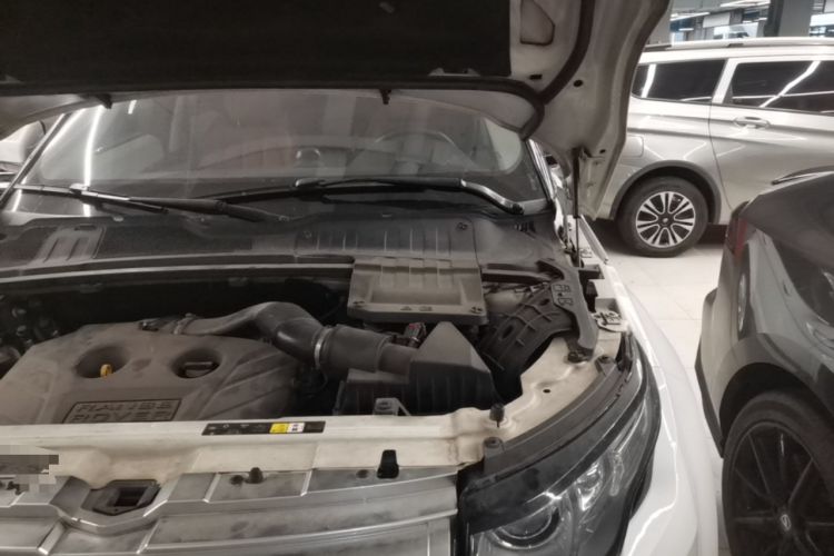 Used Land Rover Range Evoque 2013 2.0T 5-Door YAOZHI Edition Engine Bay Left