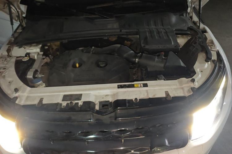 Used Land Rover Range Evoque 2013 2.0T 5-Door Ignite Edition Engine Bay