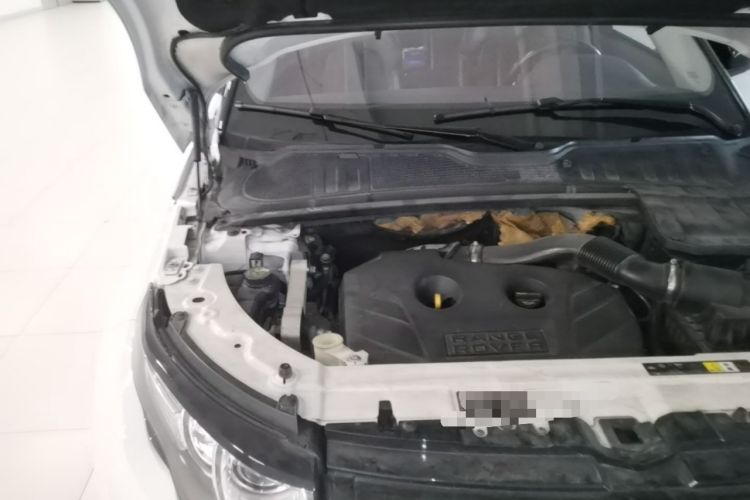 Used Land Rover Range Evoque 2013 2.0T 5-Door Ignite Edition Engine Bay Right