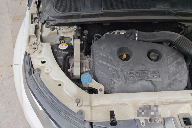 Used Land Rover Range Evoque 2013 2.0T 5-Door Ignite Edition Engine Bay Right