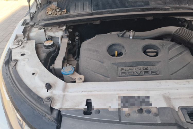 Used Land Rover Range Evoque 2013 2.0T 5-Door Yaozhen Edition Engine Bay Right