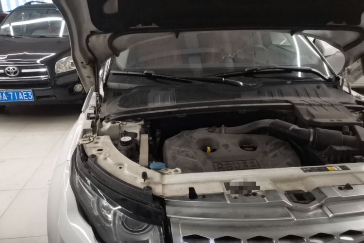 Used Land Rover Range Evoque 2013 2.0T 5-Door YAOZHI Edition Engine Bay Right