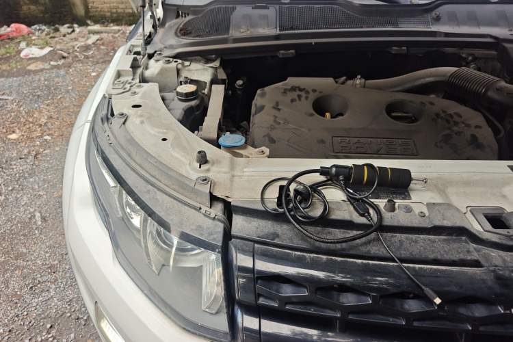Used Land Rover Range Evoque 2013 2.0T 5-Door Ignite Edition Engine Bay Right
