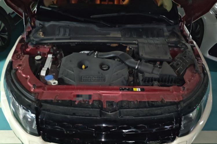 Used Land Rover Range Evoque 2013 2.0T 3-Door YAOZHI Edition Engine Bay