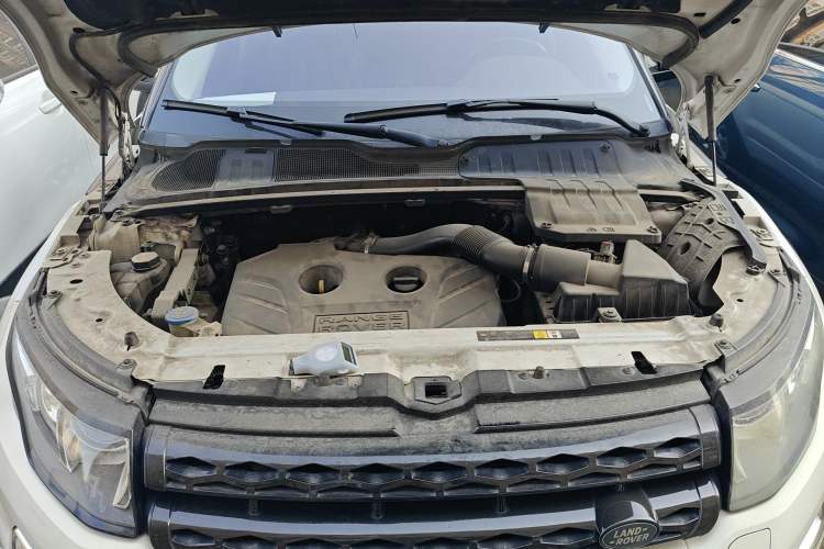 Used Land Rover Range Evoque 2013 2.0T 5-Door Ignite Edition Engine Bay