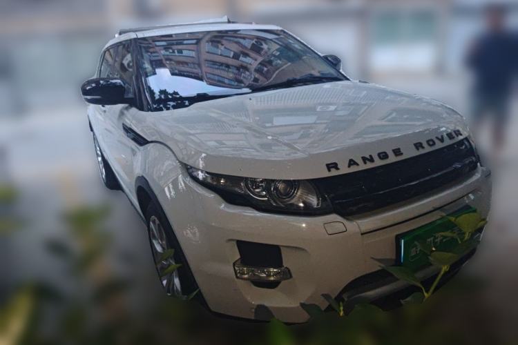 Used Land Rover Range Evoque 2013 2.0T 5-Door Ignite Edition Front Right 45 Deg