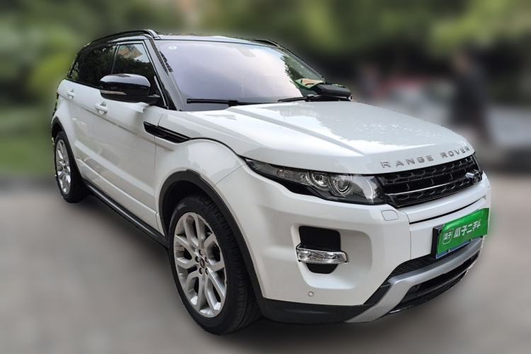 Used Land Rover Range Evoque 2013 2.0T 5-Door Ignite Edition Front Right 45 Deg