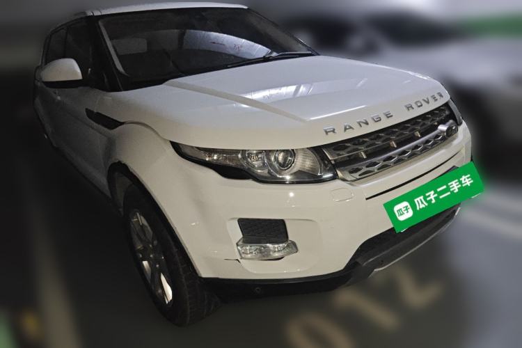 Used Land Rover Range Evoque 2013 2.0T 5-Door Yaozhen Edition Front Right 45 Deg