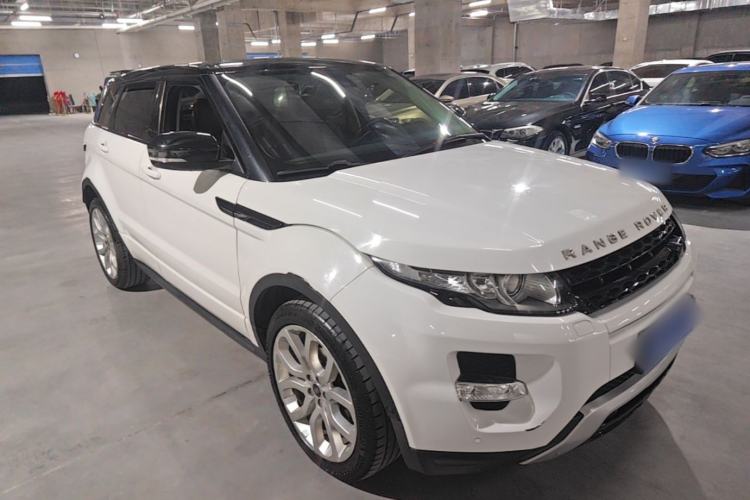 Used Land Rover Range Evoque 2013 2.0T 5-Door Ignite Edition Front Right 45 Deg