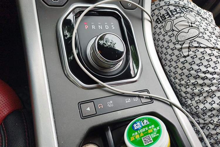 Used Land Rover Range Evoque 2013 2.0T 5-Door Ignite Edition Gear Lever