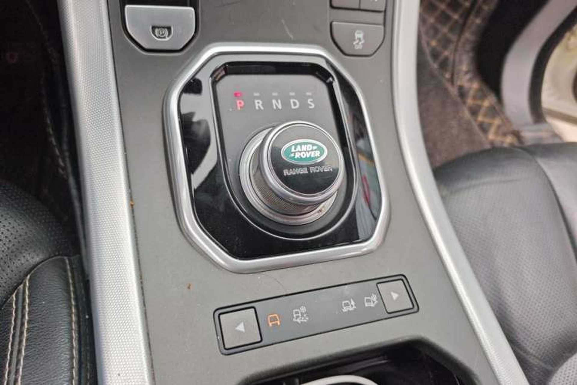 Used Land Rover Range Evoque 2013 2.0T 5-Door Ignite Edition Gear Lever