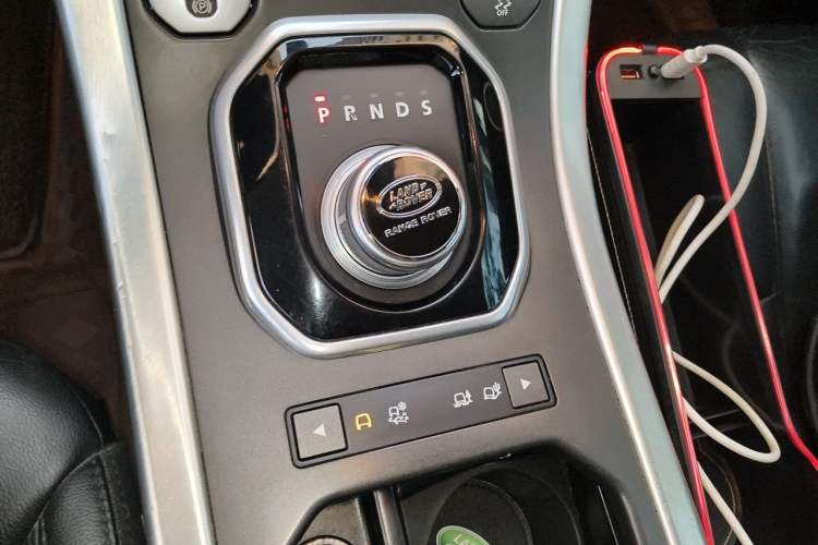 Used Land Rover Range Evoque 2013 2.0T 5-Door Yaozhen Edition Gear Lever