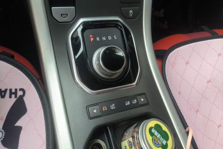 Used Land Rover Range Evoque 2013 2.0T 5-Door Ignite Edition Gear Lever