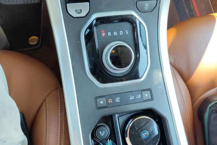 Used Land Rover Range Evoque 2013 2.0T 5-Door YAOZHI Edition Gear Lever
