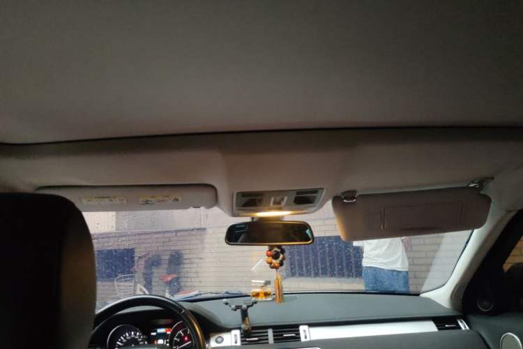 Used Land Rover Range Evoque 2013 2.0T 5-Door Ignite Edition Headliner
