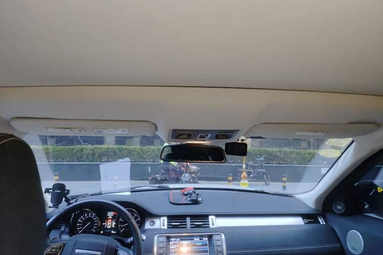 Used Land Rover Range Evoque 2013 2.0T 5-Door Ignite Edition Headliner