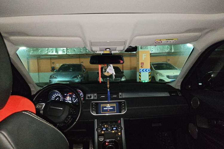 Used Land Rover Range Evoque 2013 2.0T 5-Door Ignite Edition Headliner