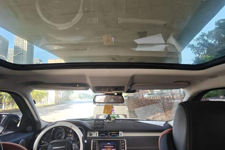 Used Land Rover Range Evoque 2013 2.0T 5-Door Ignite Edition Headliner