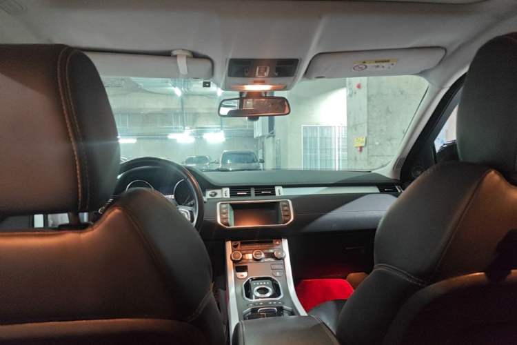 Used Land Rover Range Evoque 2013 2.0T 5-Door Ignite Edition Headliner