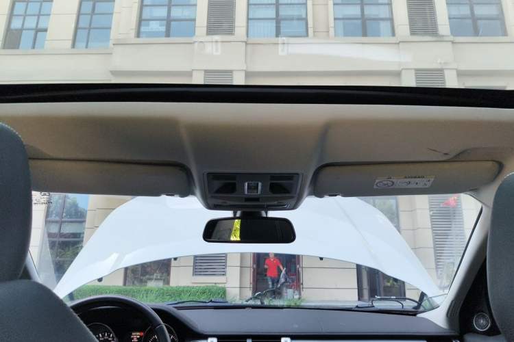Used Land Rover Range Evoque  Headliner