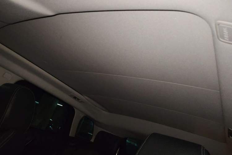 Used Land Rover Range Evoque 2013 2.0T 5-Door Ignite Edition Headliner