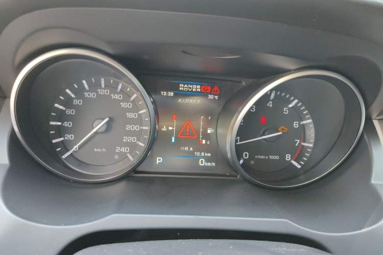 Used Land Rover Range Evoque 2013 2.0T 5-Door YAOZHI Edition Instrument Cluster