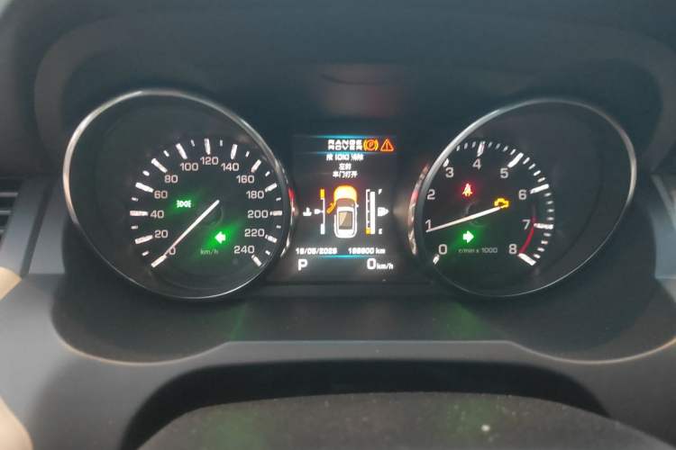Used Land Rover Range Evoque 2013 2.0T 5-Door YAOZHI Edition Instrument Cluster