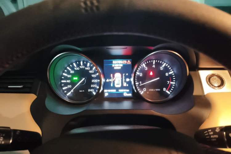 Used Land Rover Range Evoque 2013 2.0T 3-Door YAOZHI Edition Instrument Cluster