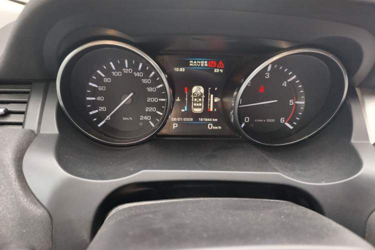 Used Land Rover Range Evoque 2013 2.2T 5-Door Diesel Edition Instrument Cluster
