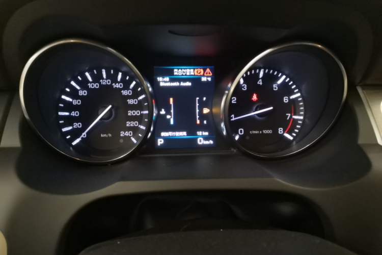 Used Land Rover Range Evoque 2013 2.0T 5-Door YAOZHI Edition Instrument Cluster