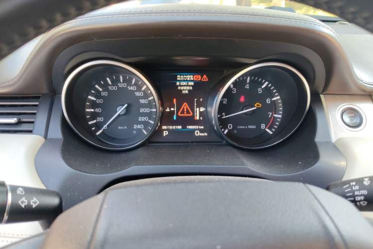 Used Land Rover Range Evoque 2013 2.0T 5-Door YAOZHI Edition Instrument Cluster