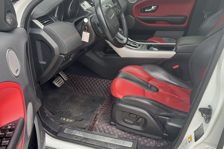 Used Land Rover Range Evoque 2013 2.0T 5-Door Ignite Edition Interior 2