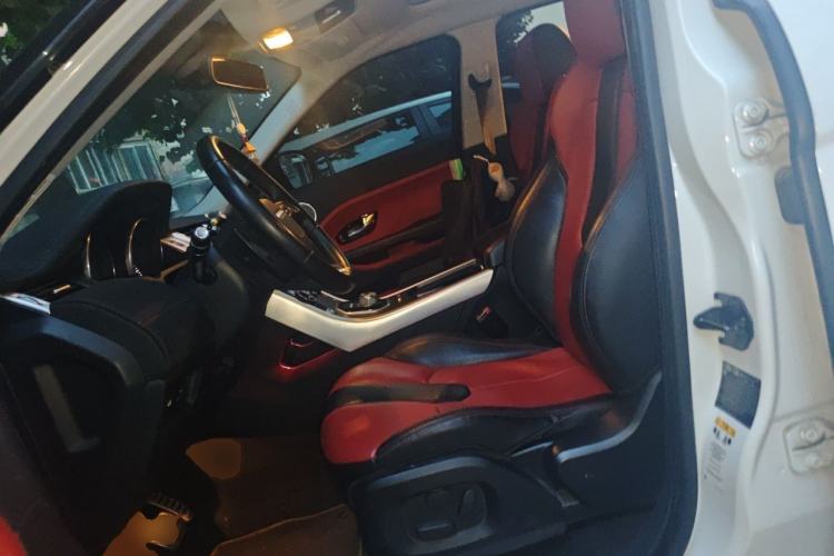 Used Land Rover Range Evoque 2013 2.0T 5-Door Ignite Edition Left Front Seat