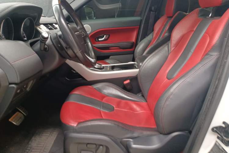 Used Land Rover Range Evoque 2013 2.0T 5-Door Ignite Edition Left Front Seat
