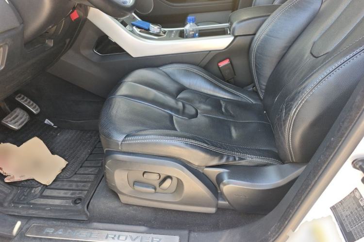 Used Land Rover Range Evoque 2013 2.0T 5-Door Ignite Edition Left Front Seat