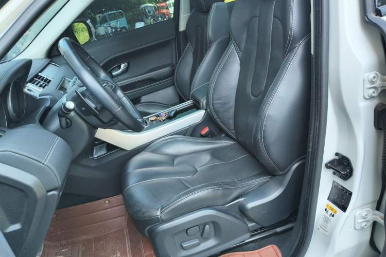Used Land Rover Range Evoque  Left Front Seat