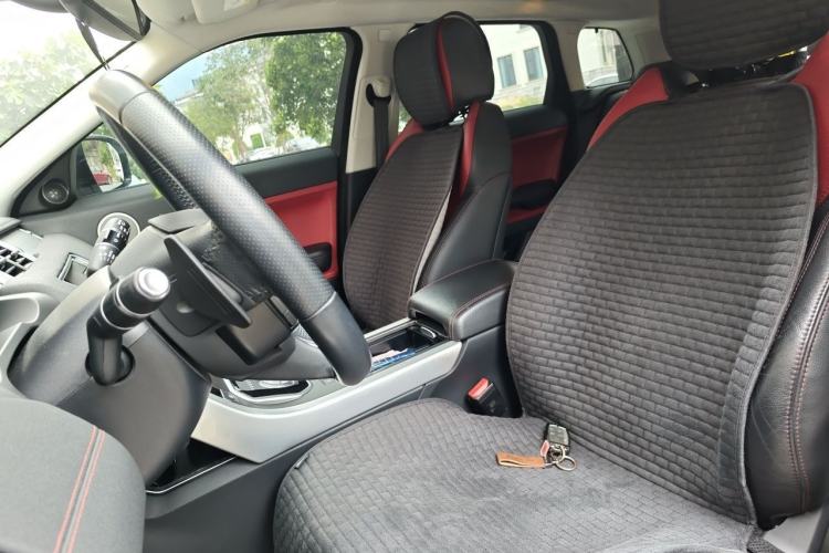 Used Land Rover Range Evoque 2013 2.0T 5-Door Ignite Edition Left Front Seat